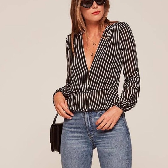 Reformation deep v, stripped blouse with elastic waist - Picture 3 of 16